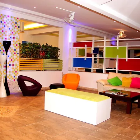 Smartline Lion Hotel 3*