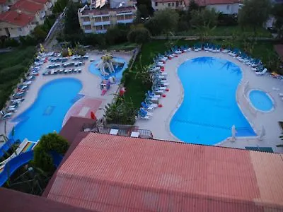 Smartline Lion Otel Kuşadası